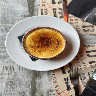 Crème brulée au resto Brasserie Des Boules à Cadenet !